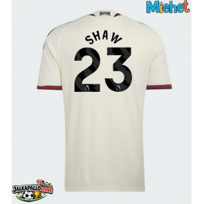 Manchester United Luke Shaw #23 Kolmaspaita 2026-27 Lyhythihainen